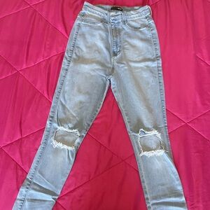 High waisted ripped jeans